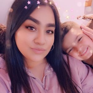 Meet your Posher, Jaynis